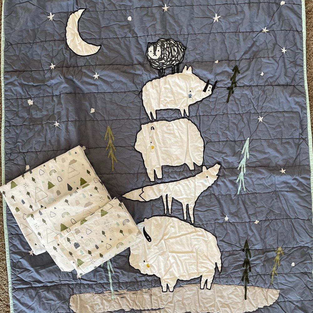 Crate & Barrel toddler stacked animal bedding set